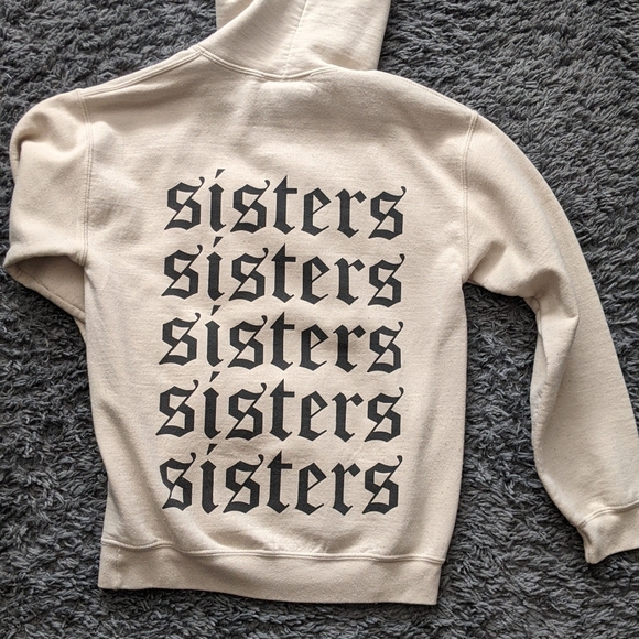 Sisters hoodie - limited addition - Picture 2 of 4